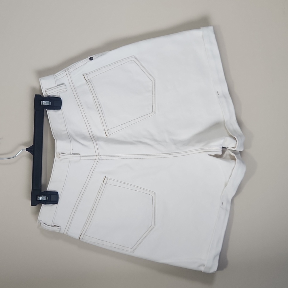 Vintage Liz wears white sports high rise shorts size 12 100%cotton - Picture 4 of 8